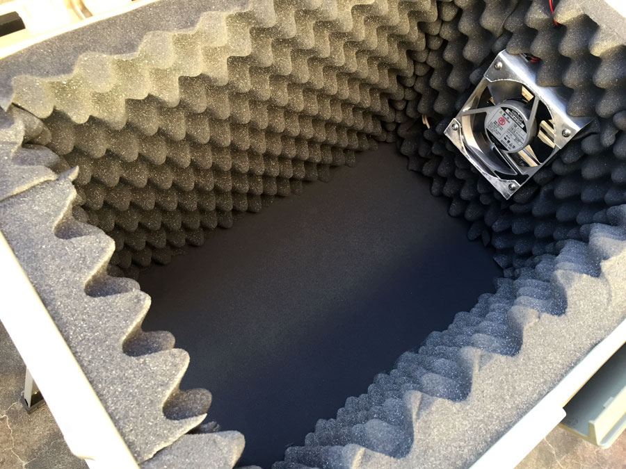 発電機 モーター コンプレッサーの防音材 防音box内に簡単に貼れる吸音材